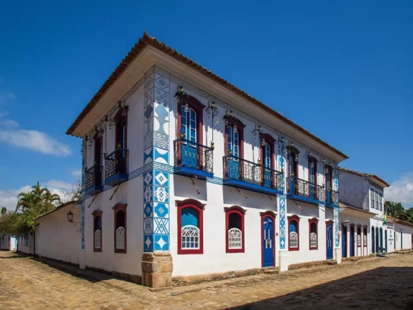 Belíssimo Sobrado a venda no Centro Histórico de Paraty