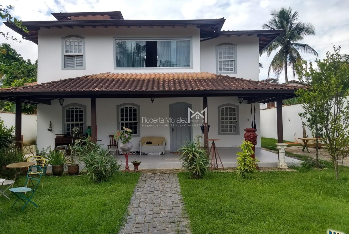 Ótima casa a venda em Paraty com amplo espaço. Imóveis Comerciais a venda em Paraty. Oferecemos pontos comerciais no centro histórico, lojas e pousadas a venda em Paraty.