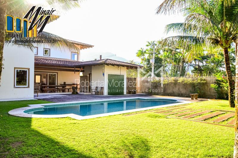 Belíssima casa a venda no bairro Caborê em Paraty RJ