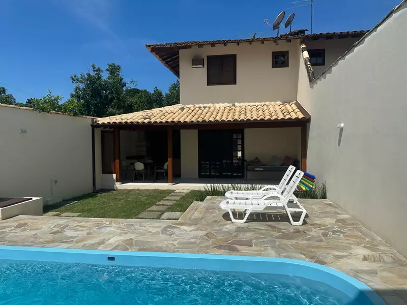 Maravilhosa casa a venda no bairro Caborê em Paraty