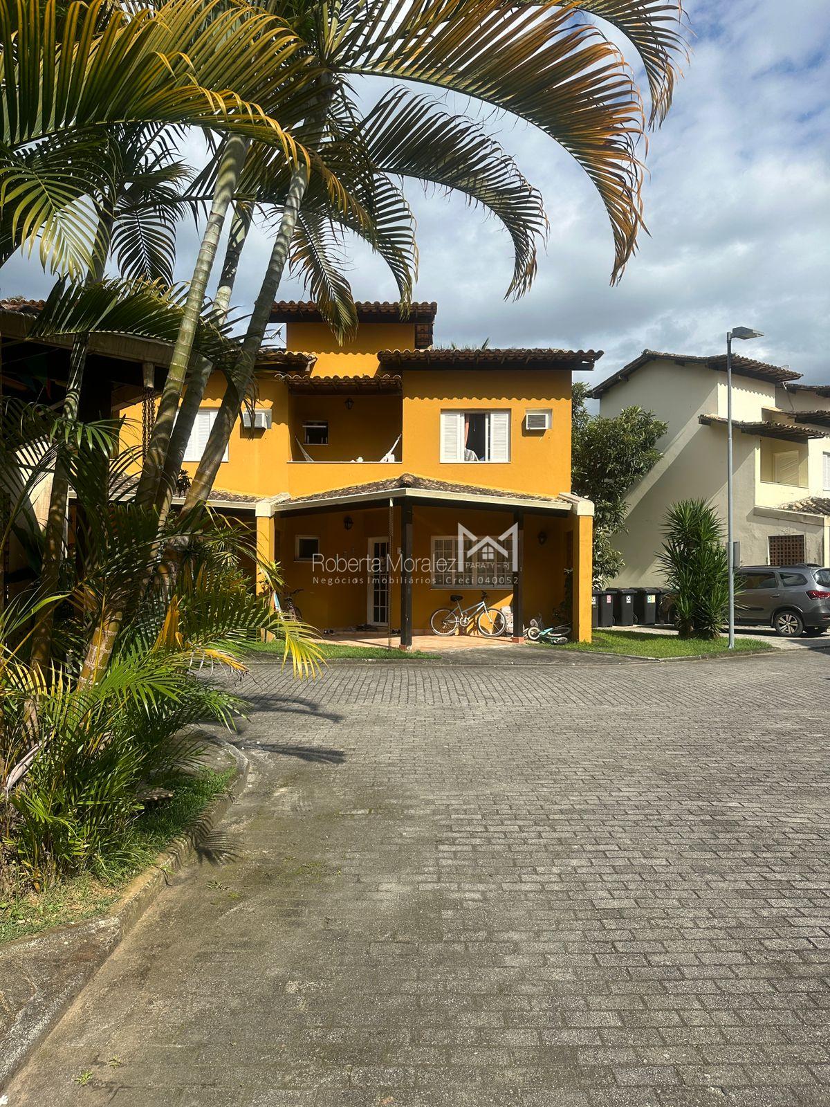 Grande oportunidade de casa no belíssimo e tranquilo bairro Princesa Izabel com 2 suítes a venda em Paraty no RJ.